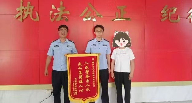 a8b0689829c9fdae83aa8904681cde3.jpg